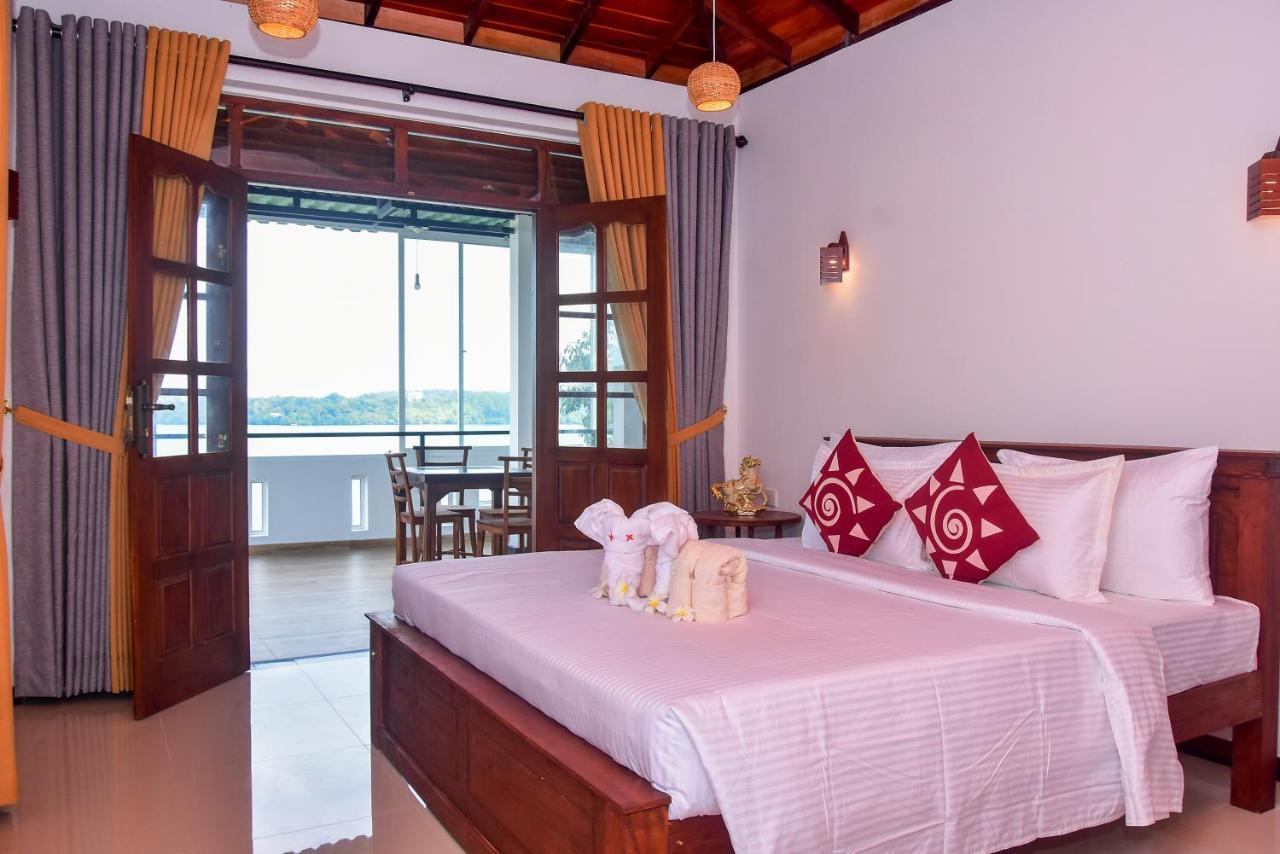 Villa Araliya Hikkaduwa Exteriör bild