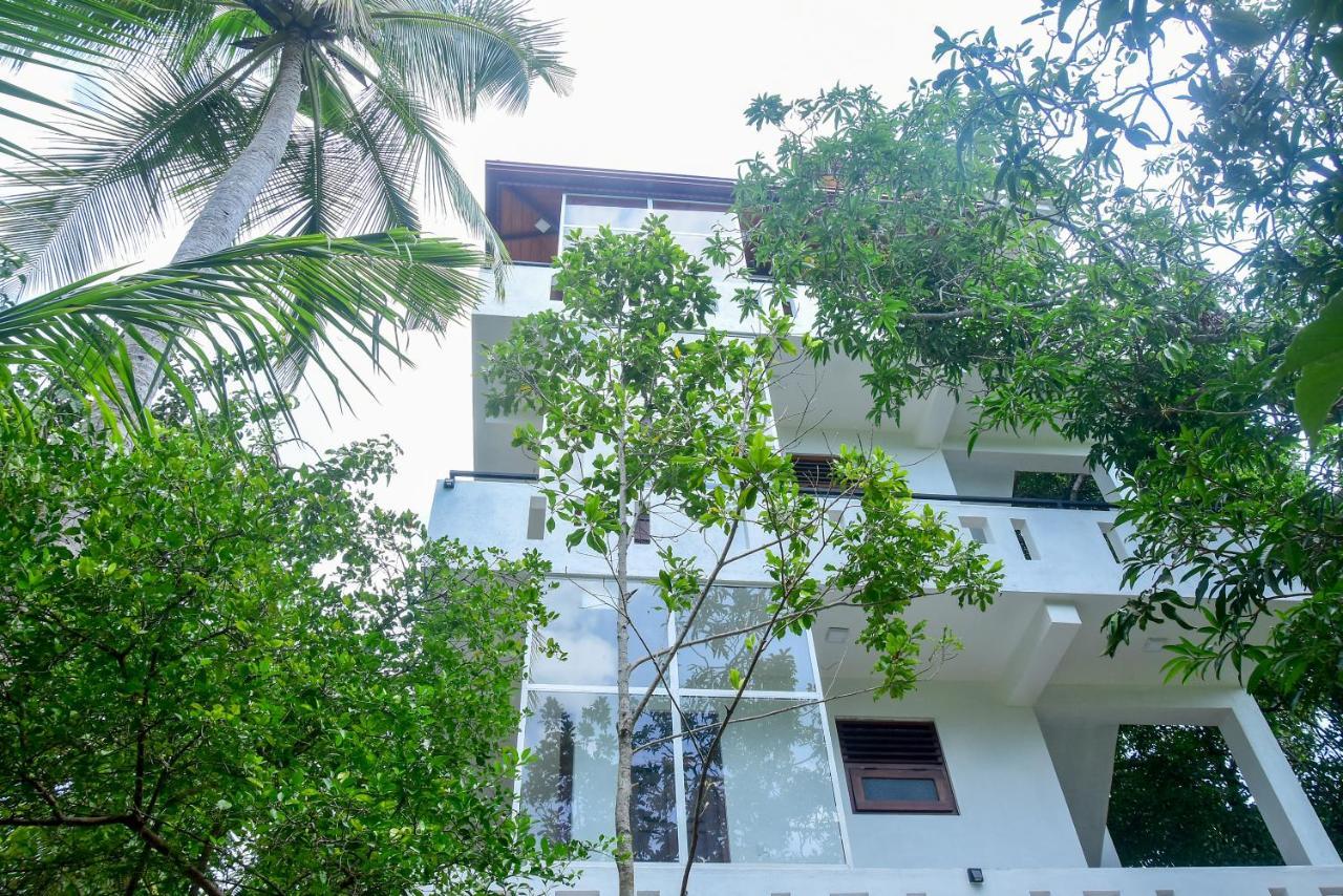 Villa Araliya Hikkaduwa Exteriör bild
