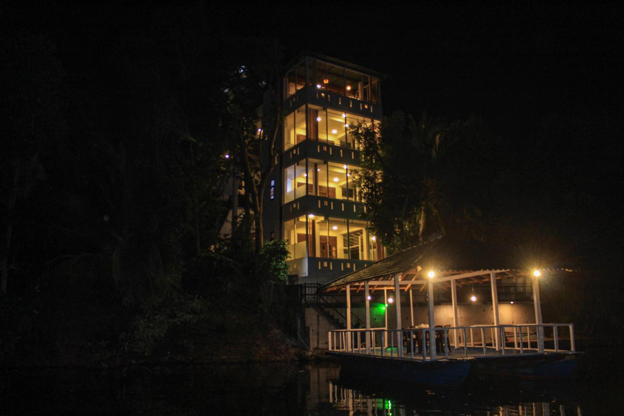 Villa Araliya Hikkaduwa Exteriör bild